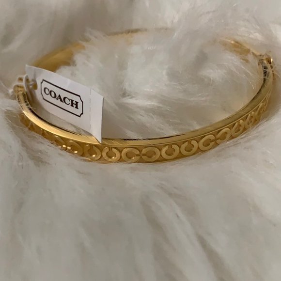 COACH Thin Optic Art Hinged Bangle in Gold - Picture 2 of 2